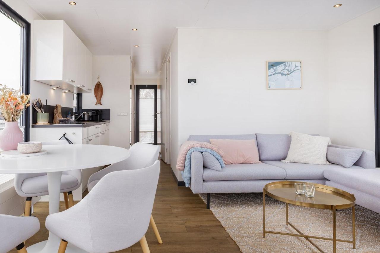 Welcome In - Houseboat Agua Dolce Met Tuin, Paviljoenwei 4, Sneek - Offingawier מראה חיצוני תמונה