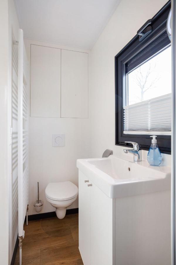 Welcome In - Houseboat Agua Dolce Met Tuin, Paviljoenwei 4, Sneek - Offingawier מראה חיצוני תמונה