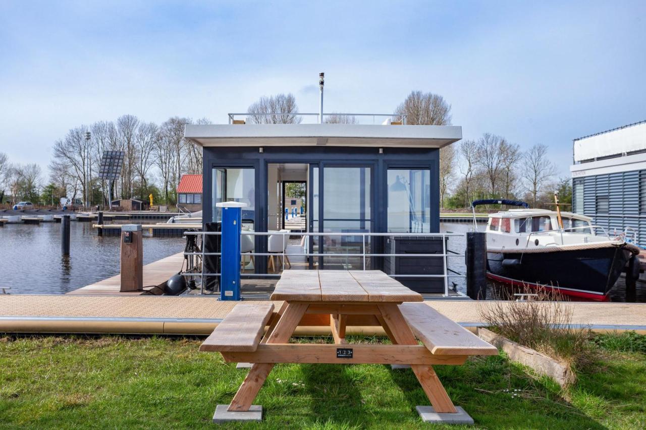 Welcome In - Houseboat Agua Dolce Met Tuin, Paviljoenwei 4, Sneek - Offingawier מראה חיצוני תמונה